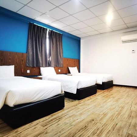 3-Plus Hotel Kota Kinabalu Dış mekan fotoğraf